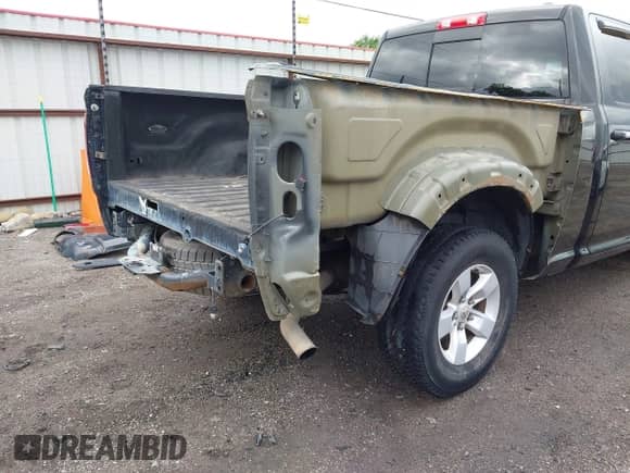 2010 Dodge 1500 SLT with VIN 1D7RB1GP4AS225575, listed as a IAAI auction lot 42206581 with 172,789 mi miles and . Bid and sale history available at DreamBid. Image 6.