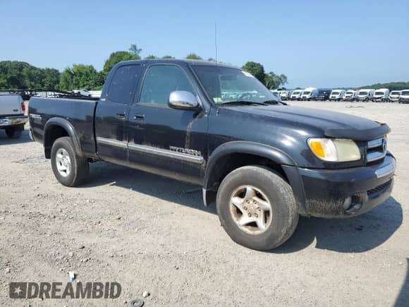 2004 Toyota Tundra SR5 z VIN 5TBBT441X4S454987, wystawiony jako Copart lot #64768445 z przebiegiem 225 281 mil mil oraz Czysty tytuł • Clean title. Historia ofert i sprzedaży dostępna na DreamBid. Obrazek 4.
