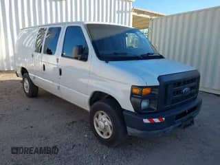 2011 Ford Econoline Cargo Commercial z VIN 1FTNE2EL7BDA14544, wystawiony jako IAAI lot #43386480 z przebiegiem 148 514 mil mil oraz . Historia ofert i sprzedaży dostępna na DreamBid. Obrazek 1.