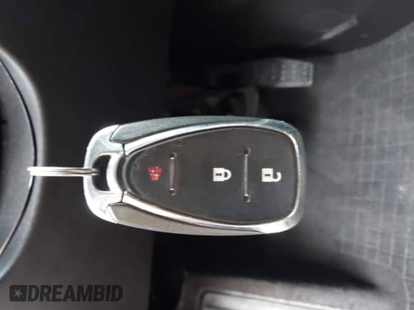 2020 Chevrolet Traverse LS z VIN 1GNERFKW9LJ106467, wystawiony jako IAAI lot #42882907 z przebiegiem 156 957 mil mil oraz . Historia ofert i sprzedaży dostępna na DreamBid. Obrazek 11.