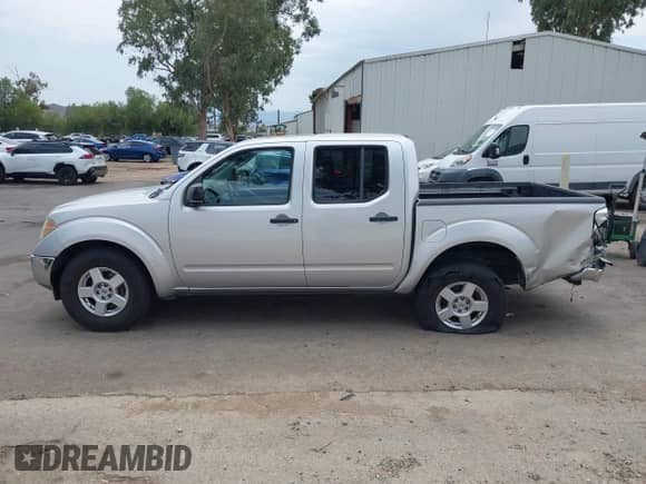 2006 Nissan Frontier SE с VIN 1N6AD07U56C459398, выставлен на аукционе IAAI как лот 42756580 с пробегом 145 988 миль миль и . История ставок и продаж доступна на DreamBid. Изображение 14.