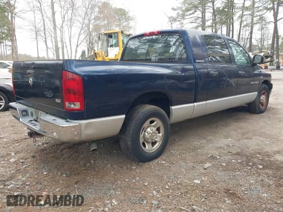 2006 Dodge 1500 SLT with VIN 3D7KR19D26G208109, listed as a IAAI auction lot 41814650 with 204,154 mi miles and . Bid and sale history available at DreamBid. Image 4.