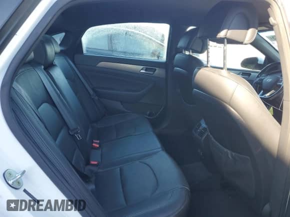 2015 Hyundai Sonata Limited z VIN 5NPE34AB6FH100734, wystawiony jako Copart lot #82507345 z przebiegiem 123 359 mil mil oraz Szkoda całkowita • Salvage title. Historia ofert i sprzedaży dostępna na DreamBid. Obrazek 10.