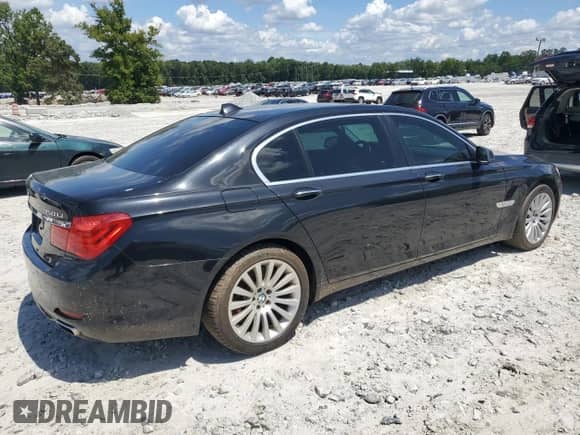 2012 BMW 7 Series 750Li with VIN WBAKB8C59CC965254, listed as a Copart auction lot 65233075 with 139,035 mi miles and Clean title. Bid and sale history available at DreamBid. Image 3.