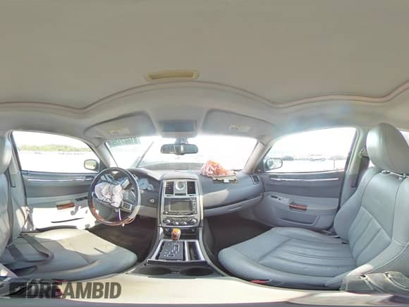 2007 Chrysler 300 C z VIN 2C3KA63H17H838798, wystawiony jako Copart lot #81667125 z przebiegiem 118 140 mil mil oraz Szkoda całkowita • Salvage title. Historia ofert i sprzedaży dostępna na DreamBid. Obrazek 14.