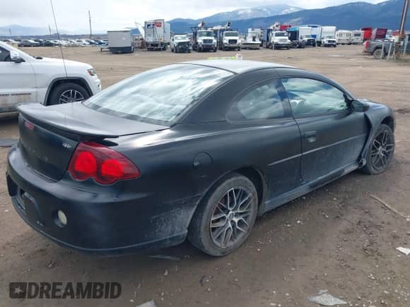2004 Dodge Stratus SE with VIN 4B3AG42G14E134588, listed as a IAAI auction lot 41978035 with 64,236 mi miles and . Bid and sale history available at DreamBid. Image 4.