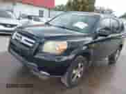 2006 Honda Pilot EX z VIN 2HKYF18466H543976, wystawiony jako IAAI lot #43285260 z przebiegiem 175 102 mil mil oraz . Historia ofert i sprzedaży dostępna na DreamBid. Obrazek 6.