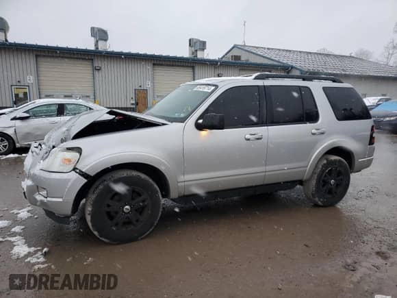 2010 Ford Explorer with VIN 1FMEU7D83AUA09672, listed as a Copart auction lot 85419714 with 145,294 mi miles and Salvage title. Bid and sale history available at DreamBid. Image 1.