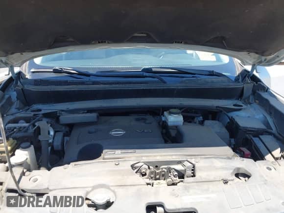 2013 Nissan Pathfinder S with VIN 5N1AR2MN5DC620158, listed as a IAAI auction lot 42222504 with 183,956 mi miles and . Bid and sale history available at DreamBid. Image 10.