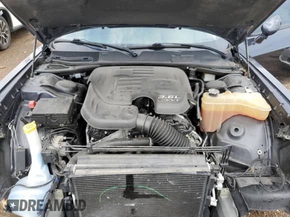 2019 Dodge Challenger SXT with VIN 2C3CDZAG0KH676937, listed as a Copart auction lot 60139495 with 88,556 mi miles and Salvage title. Bid and sale history available at DreamBid. Image 11.