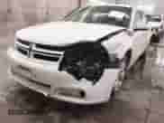2014 Dodge Avenger R/T с VIN 1C3CDZBG9EN165415, выставлен на аукционе IAAI как лот 41472367 с пробегом 194 105 миль миль и . История ставок и продаж доступна на DreamBid. Изображение 6.