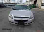 2012 Chevrolet Malibu 1LS z VIN 1G1ZB5E09CF286447, wystawiony jako Copart lot #82565885 z przebiegiem 110 793 mil mil oraz Szkoda całkowita • Salvage title. Historia ofert i sprzedaży dostępna na DreamBid. Obrazek 5.