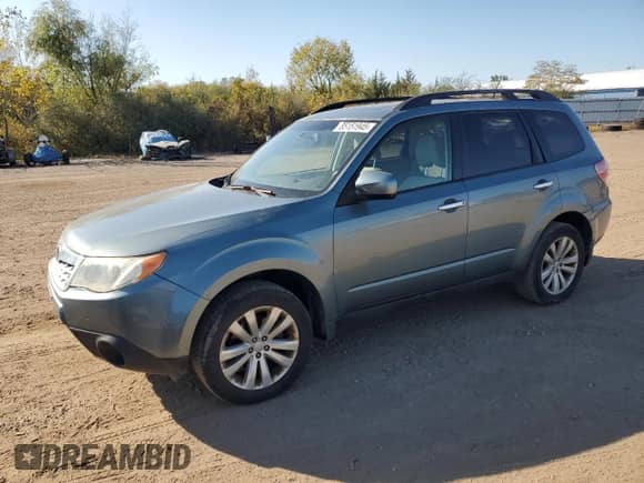 2013 Subaru Forester X Premium z VIN JF2SHADC9DH408517, wystawiony jako Copart lot #85151945 z przebiegiem 129 669 mil mil oraz Czysty tytuł • Clean title. Historia ofert i sprzedaży dostępna na DreamBid. Obrazek 1.