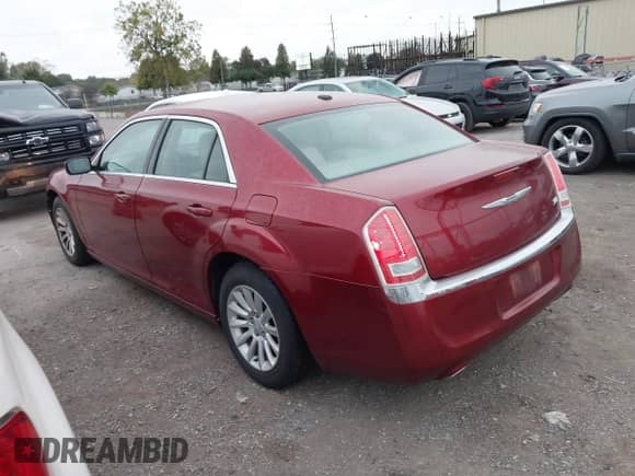 2014 Chrysler 300 with VIN 2C3CCAAGXEH123401, listed as a IAAI auction lot 43368618 with 112,025 mi miles and . Bid and sale history available at DreamBid. Image 3.