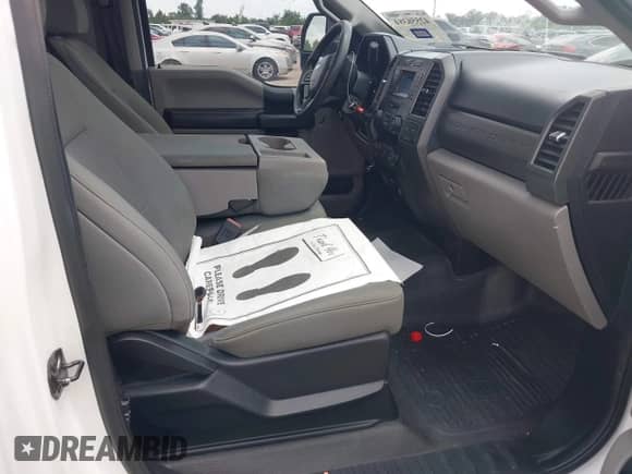 2020 Ford F-250 XL with VIN 1FTBF2A68LED11298, listed as a IAAI auction lot 42556384 with 103,968 mi miles and . Bid and sale history available at DreamBid. Image 5.