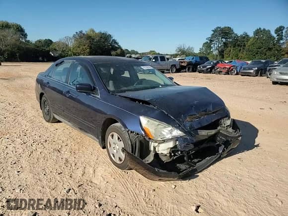 2007 Honda Accord LX with VIN 3HGCM564X7G709423, listed as a Copart auction lot 82558585 with 222,310 mi miles and Salvage title. Bid and sale history available at DreamBid. Image 13.