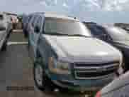 2008 Chevrolet Suburban LTZ с VIN 1GNFC16058J249955, выставлен на аукционе Copart как лот 67005115 с пробегом 198 944 миль миль и Чистый • Clean title. История ставок и продаж доступна на DreamBid. Изображение 5.