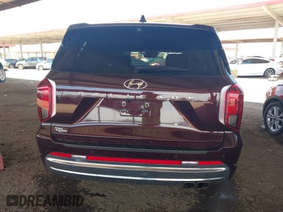 2023 Hyundai Palisade Calligraphy с VIN KM8R74GE5PU537554, выставлен на аукционе IAAI как лот 42975095 с пробегом 20 200 миль миль и . История ставок и продаж доступна на DreamBid. Изображение 17.