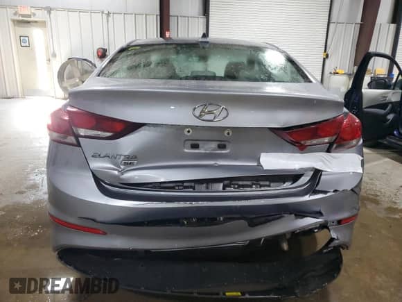 2017 Hyundai Elantra SE z VIN 5NPD74LF9HH100374, wystawiony jako Copart lot #85921025 z przebiegiem 86 006 mil mil oraz Szkoda całkowita • Salvage title. Historia ofert i sprzedaży dostępna na DreamBid. Obrazek 6.