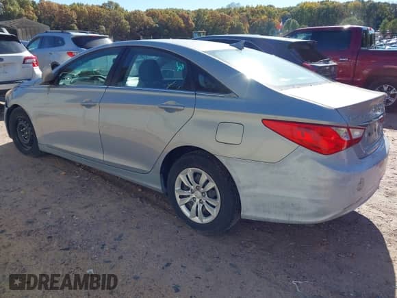 2011 Hyundai Sonata GLS with VIN 5NPEB4AC1BH067745, listed as a IAAI auction lot 43463092 with 138,310 mi miles and . Bid and sale history available at DreamBid. Image 3.