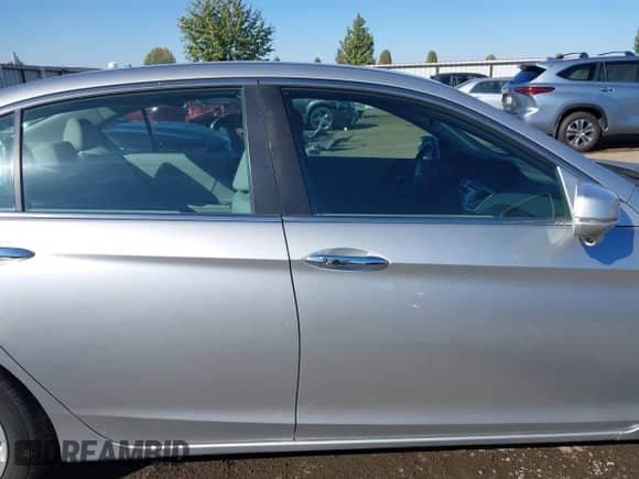 2014 Honda Accord EX-L with VIN 1HGCR2F80EA205994, listed as a IAAI auction lot 43271160 with 94,216 mi miles and . Bid and sale history available at DreamBid. Image 14.