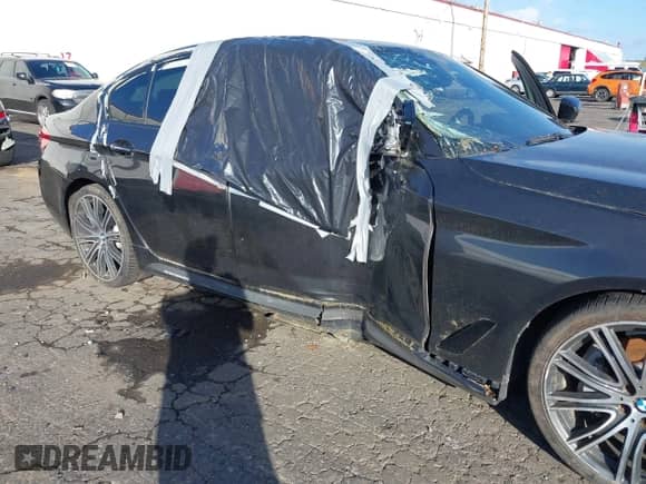 2017 BMW 5 Series 540i with VIN WBAJE5C34HG915409, listed as a IAAI auction lot 43583967 with 69,713 mi miles and . Bid and sale history available at DreamBid. Image 6.