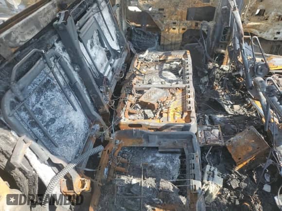 2003 Cadillac Escalade EXT with VIN 3GYEK63N83G164097, listed as a Copart auction lot 68519455 with Not provided miles and Non repairable. Bid and sale history available at DreamBid. Image 10.