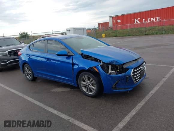 2017 Hyundai Elantra Value Edition z VIN 5NPD84LF5HH051770, wystawiony jako IAAI lot #43268820 z przebiegiem 107 216 mil mil oraz . Historia ofert i sprzedaży dostępna na DreamBid. Obrazek 1.
