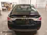 2015 Hyundai Sonata Limited с VIN KMHEC4A40FA122071, выставлен на аукционе IAAI как лот 42569040 с пробегом 135 081 миль миль и . История ставок и продаж доступна на DreamBid. Изображение 17.