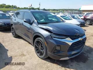 2022 Chevrolet Blazer LT z VIN 3GNKBCR4XNS215435, wystawiony jako IAAI lot #43177351 z przebiegiem 28 178 mil mil oraz . Historia ofert i sprzedaży dostępna na DreamBid. Obrazek 1.