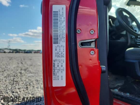 2014 Ram 1500 Express z VIN 1C6RR7FT6ES393402, wystawiony jako Copart lot #84360345 z przebiegiem 188 529 mil mil oraz Szkoda całkowita • Salvage title. Historia ofert i sprzedaży dostępna na DreamBid. Obrazek 12.