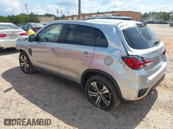 2021 Mitsubishi Outlander ES z VIN JA4APUAU4MU000438, wystawiony jako IAAI lot #43217915 z przebiegiem 63 685 mil mil oraz . Historia ofert i sprzedaży dostępna na DreamBid. Obrazek 3.