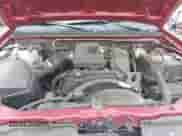 2005 Chevrolet Colorado LS Z71 z VIN 1GCDS196X58266188, wystawiony jako IAAI lot #41662363 z przebiegiem 144 160 mil mil oraz . Historia ofert i sprzedaży dostępna na DreamBid. Obrazek 10.