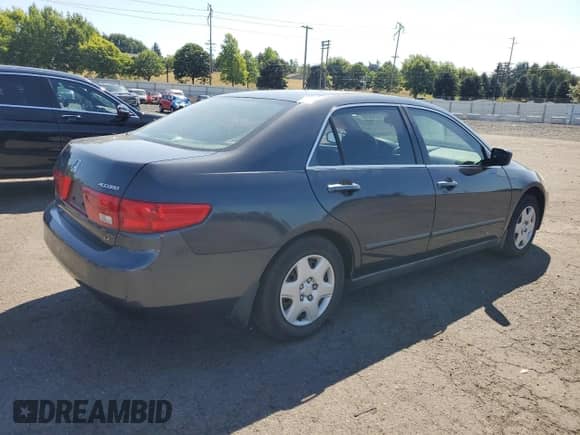 2005 Honda Accord LX with VIN 1HGCM55425A177162, listed as a Copart auction lot 66049255 with 222,785 mi miles and Salvage title. Bid and sale history available at DreamBid. Image 3.