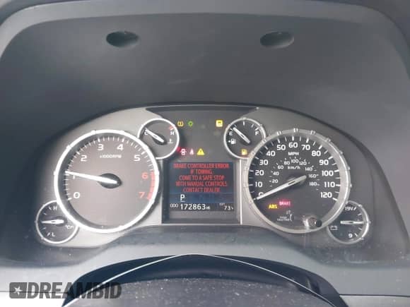 2017 Toyota Tundra SR5 z VIN 5TFEW5F16HX227892, wystawiony jako IAAI lot #42722548 z przebiegiem 172 863 mil mil oraz . Historia ofert i sprzedaży dostępna na DreamBid. Obrazek 7.