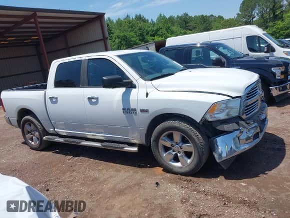2016 Ram 1500 Lone Star с VIN 3C6RR6LT7GG295567, выставлен на аукционе IAAI как лот 42254924 с пробегом 105 469 миль миль и . История ставок и продаж доступна на DreamBid. Изображение 13.