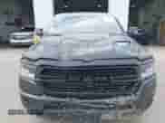 2022 Ram 1500 Laramie z VIN 1C6SRFJM3NN104261, wystawiony jako IAAI lot #42700393 z przebiegiem 99 055 mil mil oraz . Historia ofert i sprzedaży dostępna na DreamBid. Obrazek 12.