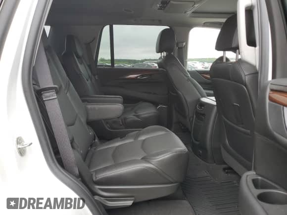 2020 Cadillac Escalade Premium Luxury с VIN 1GYS4CKJ6LR304822, выставлен на аукционе Copart как лот 58574305 с пробегом 47 184 миль миль и Списание • Salvage title. История ставок и продаж доступна на DreamBid. Изображение 11.