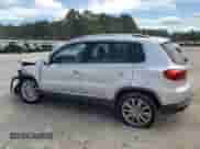 2012 Volkswagen Tiguan S с VIN WVGAV7AX1CW557510, выставлен на аукционе Copart как лот 84183995 с пробегом 200 842 миль миль и Списание • Salvage title. История ставок и продаж доступна на DreamBid. Изображение 2.