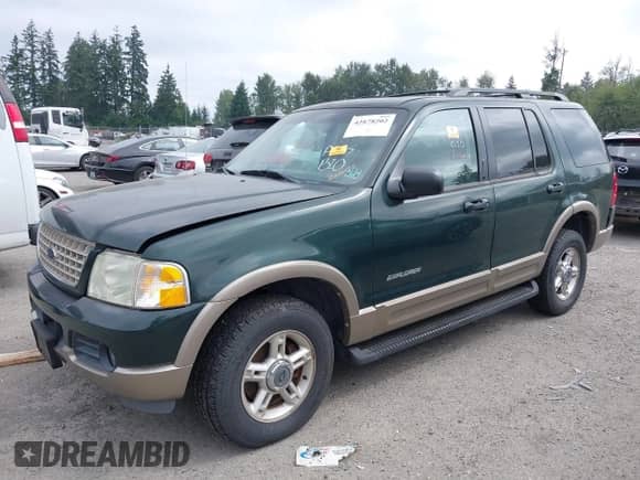 2002 Ford Explorer Eddie Bauer with VIN 1FMZU64E02UB15628, listed as a IAAI auction lot 42878202 with 111,169 mi miles and . Bid and sale history available at DreamBid. Image 2.