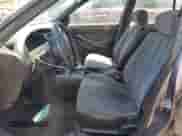 1995 Toyota Camry DX z VIN 4T1SK11E8SU476166, wystawiony jako Copart lot #67434345 z przebiegiem 205 053 mil mil oraz Czysty tytuł • Clean title. Historia ofert i sprzedaży dostępna na DreamBid. Obrazek 7.