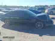 1996 Honda Accord EX z VIN 1HGCE6670TA006564, wystawiony jako IAAI lot #43471466 z przebiegiem 83 465 mil mil oraz . Historia ofert i sprzedaży dostępna na DreamBid. Obrazek 13.