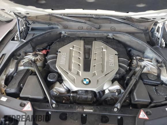 2010 BMW 5 Series 550i Gran Turismo с VIN WBASN4C59AC209212, выставлен на аукционе Copart как лот 57427905 с пробегом 127 500 миль миль и Списание • Salvage title. История ставок и продаж доступна на DreamBid. Изображение 11.