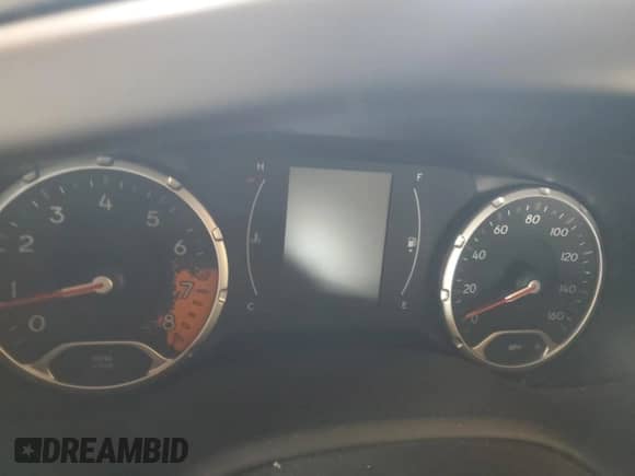 2018 Jeep Renegade Latitude с VIN ZACCJBBB9JPG98687, выставлен на аукционе Copart как лот 67727695 с пробегом Не указан миль и Списание • Salvage title. История ставок и продаж доступна на DreamBid. Изображение 9.