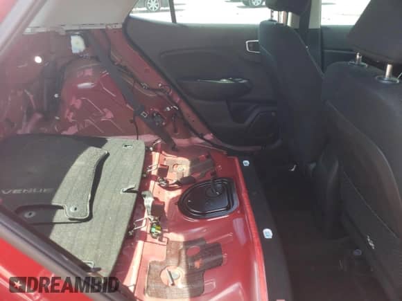 2020 Hyundai Venue SEL with VIN KMHRC8A34LU029094, listed as a Copart auction lot 71831774 with 47,918 mi miles and Salvage title. Bid and sale history available at DreamBid. Image 10.