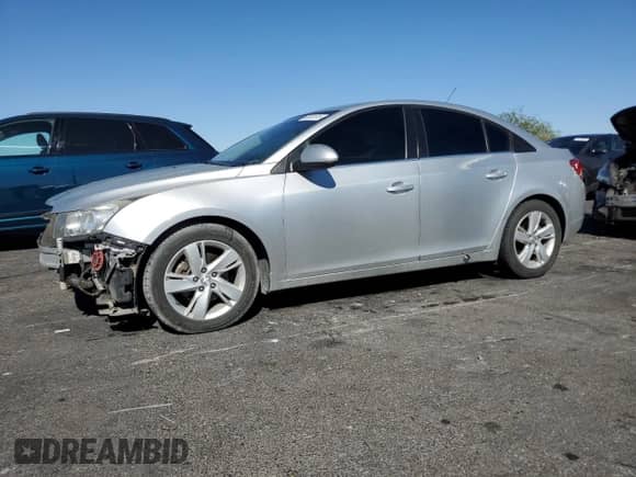 2015 Chevrolet Cruze Diesel z VIN 1G1P75SZ4F7263880, wystawiony jako Copart lot #66901815 z przebiegiem 196 972 mil mil oraz Szkoda całkowita • Salvage title. Historia ofert i sprzedaży dostępna na DreamBid. Obrazek 1.