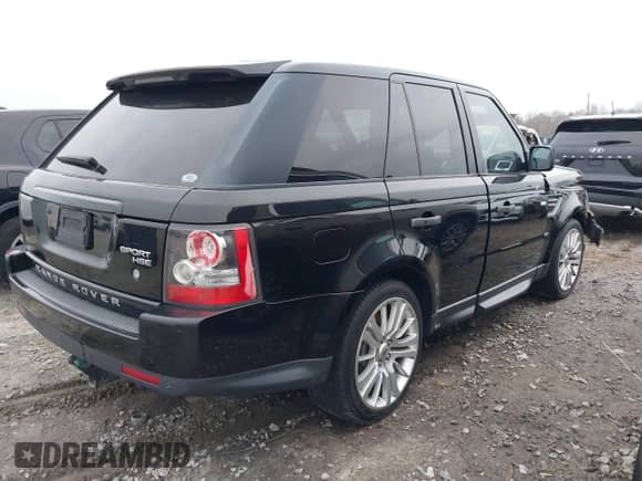 2010 Land Rover Range Rover Sport HSE Lux z VIN SALSK2D40AA256770, wystawiony jako IAAI lot #38414296 z przebiegiem 127 000 mil mil oraz . Historia ofert i sprzedaży dostępna na DreamBid. Obrazek 4.