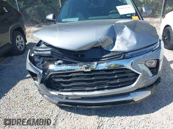 2025 Chevrolet TrailBlazer LT с VIN KL79MRSL0SB205958, выставлен на аукционе IAAI как лот 43152245 с пробегом 6 091 миль миль и . История ставок и продаж доступна на DreamBid. Изображение 6.