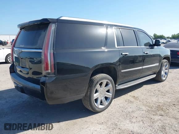 2019 Cadillac Escalade ESV Luxury с VIN 1GYS4HKJXKR125761, выставлен на аукционе IAAI как лот 42823842 с пробегом 118 954 миль миль и . История ставок и продаж доступна на DreamBid. Изображение 4.