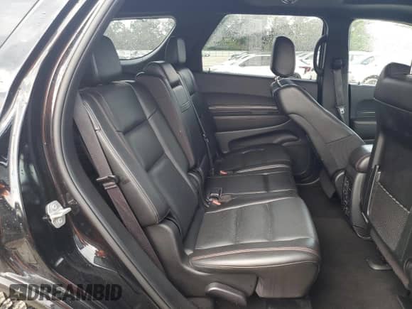 2024 Dodge Durango GT Plus z VIN 1C4RDJDG3RC192311, wystawiony jako Copart lot #81291145 z przebiegiem 50 595 mil mil oraz Czysty tytuł • Clean title. Historia ofert i sprzedaży dostępna na DreamBid. Obrazek 11.